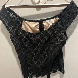 Milly Black and Tan Textured Women's Blouse